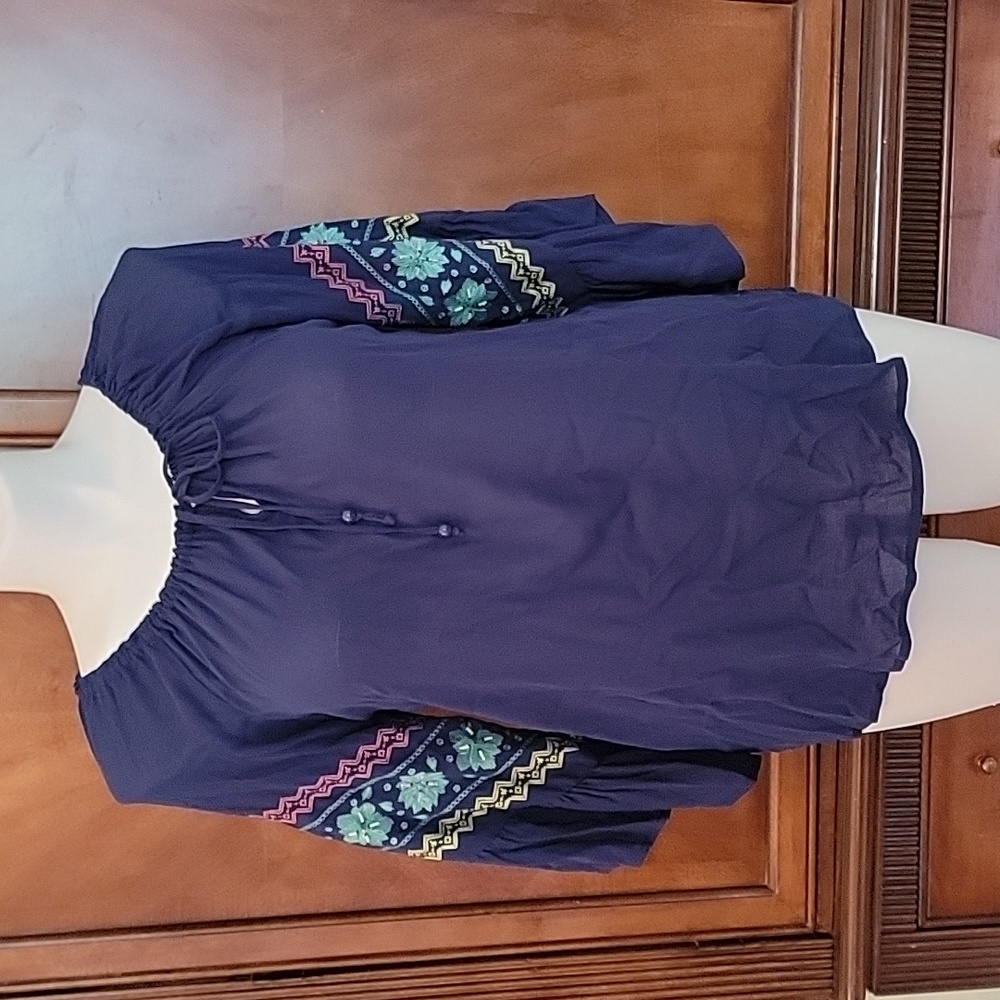 Peasant Style Embroidered Top with Bell Sleeves by Cupid. NWT, Large